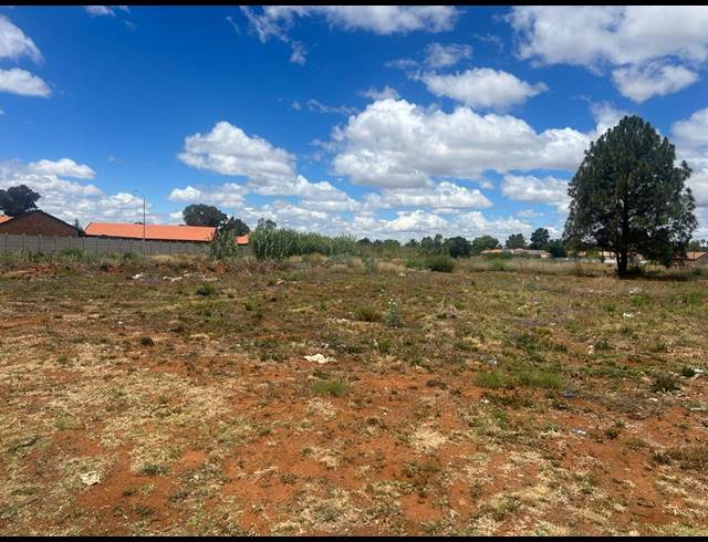 499M² VACANT LAND FOR SALE IN KOOKRUS